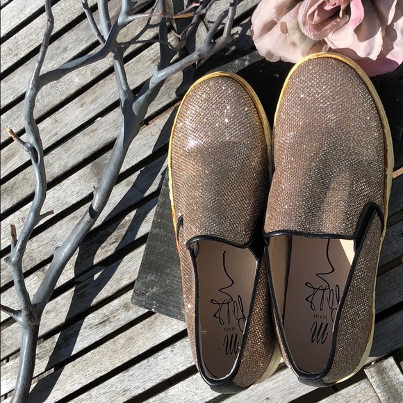 Shoes - Picture 4 of 7